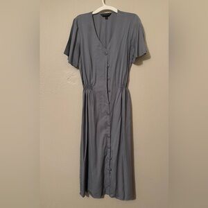 Downeast Gray Button-Front Midi Dress